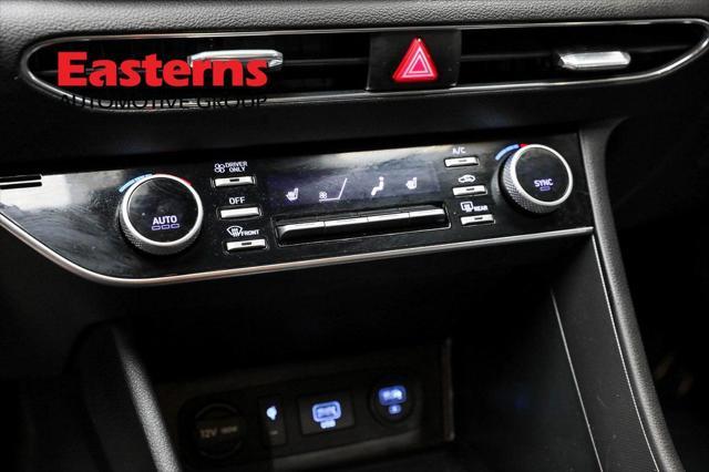 used 2023 Hyundai Sonata Hybrid car, priced at $25,375