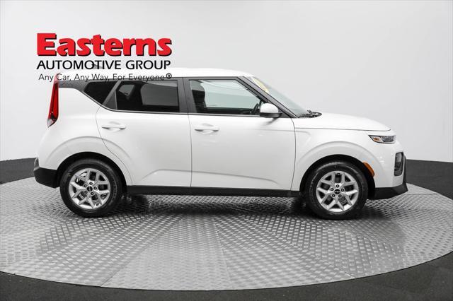 used 2022 Kia Soul car, priced at $16,950