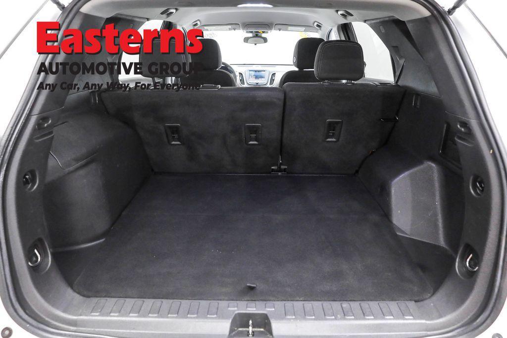 used 2021 Chevrolet Equinox car, priced at $18,490