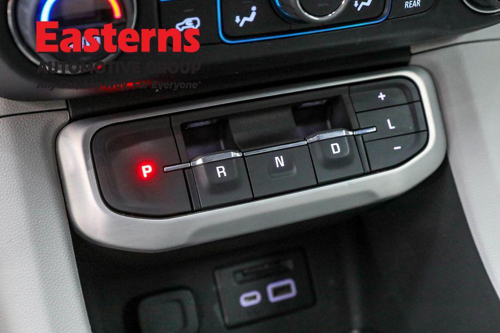 used 2023 GMC Acadia car, priced at $23,950