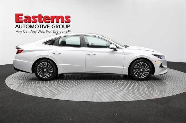 used 2022 Hyundai Sonata Hybrid car, priced at $25,175