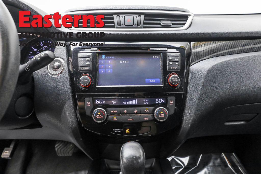 used 2016 Nissan Rogue car, priced at $13,375