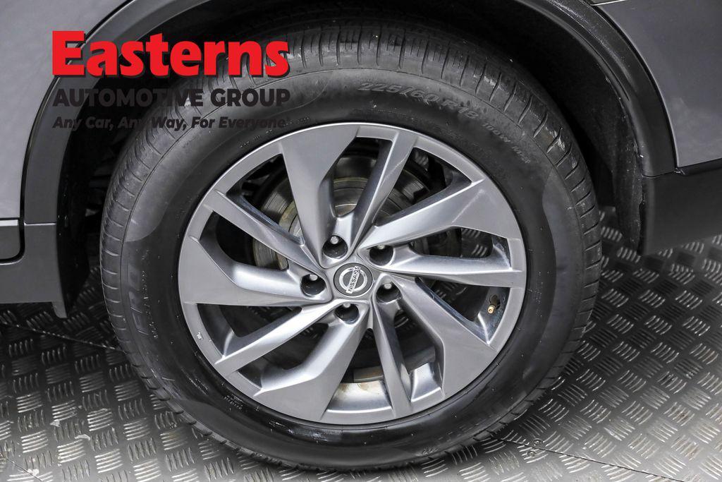 used 2016 Nissan Rogue car, priced at $13,375