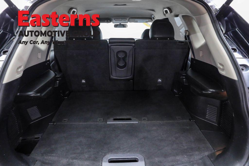 used 2016 Nissan Rogue car, priced at $13,375