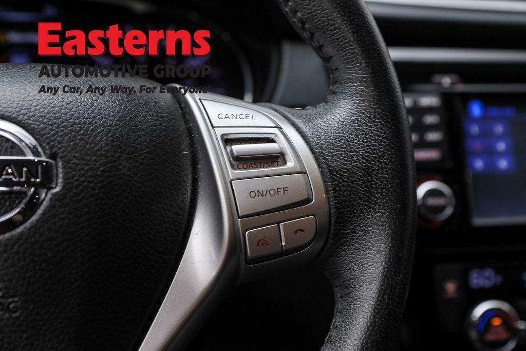 used 2016 Nissan Rogue car, priced at $13,375