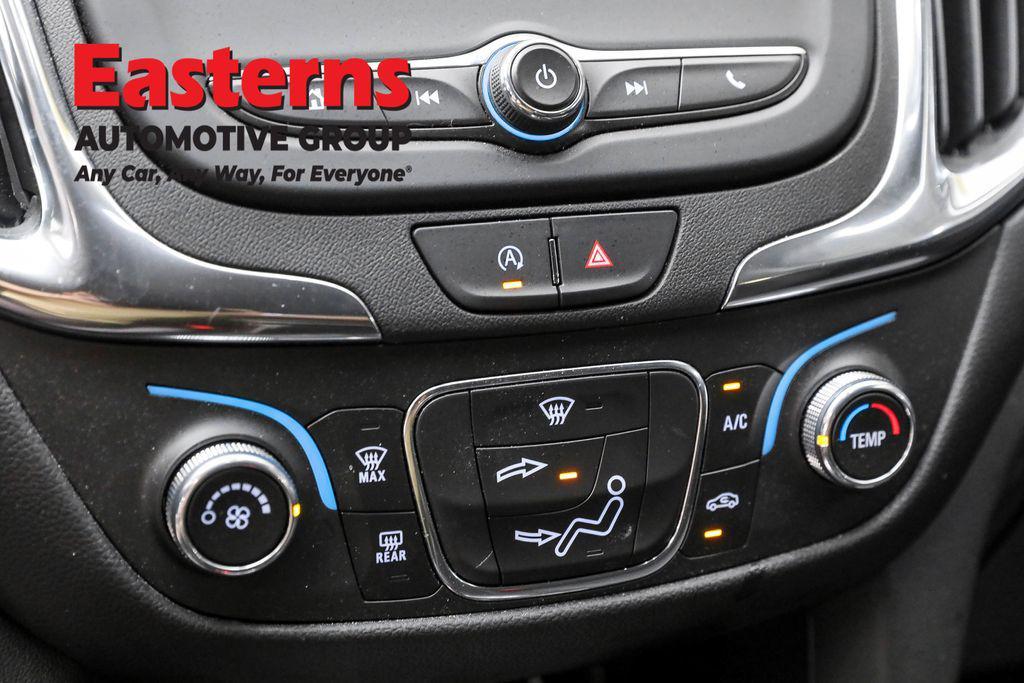 used 2022 Chevrolet Equinox car, priced at $21,290