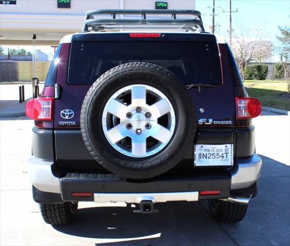 used 2007 Toyota FJ Cruiser car, priced at $11,995