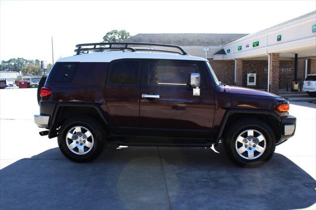 used 2007 Toyota FJ Cruiser car, priced at $11,995