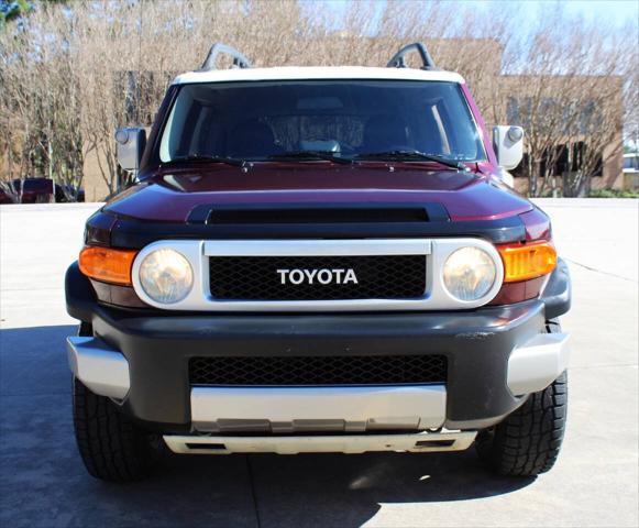 used 2007 Toyota FJ Cruiser car, priced at $11,995