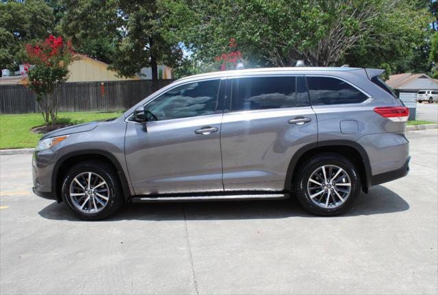 used 2017 Toyota Highlander car, priced at $18,995