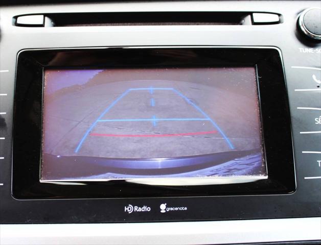 used 2014 Toyota Highlander car, priced at $12,995