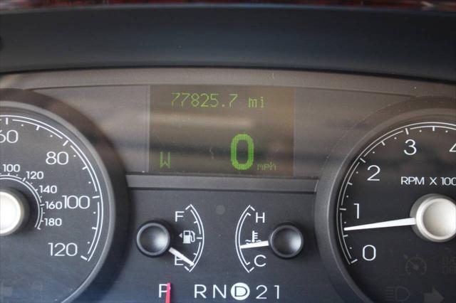 used 2009 Lincoln Town Car car, priced at $10,995
