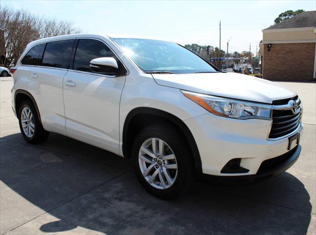 used 2016 Toyota Highlander car, priced at $14,995