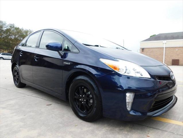 used 2015 Toyota Prius car, priced at $12,995