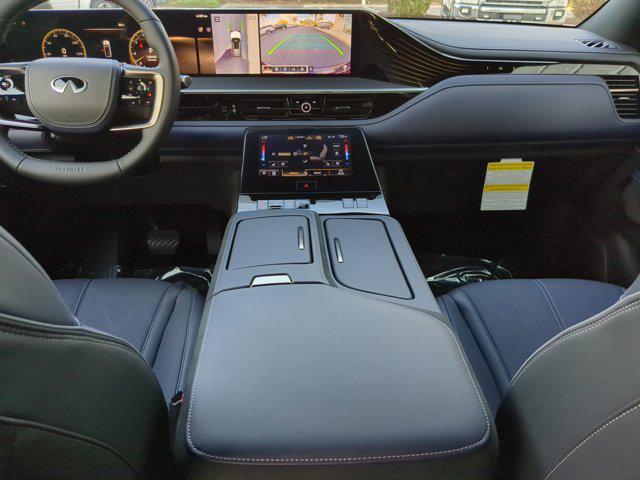 new 2026 INFINITI QX80 car, priced at $106,320