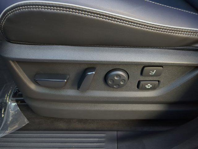 new 2026 INFINITI QX80 car, priced at $106,320