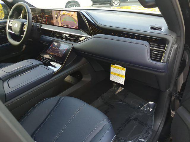 new 2026 INFINITI QX80 car, priced at $106,320