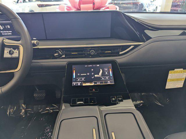 new 2026 INFINITI QX80 car, priced at $106,525