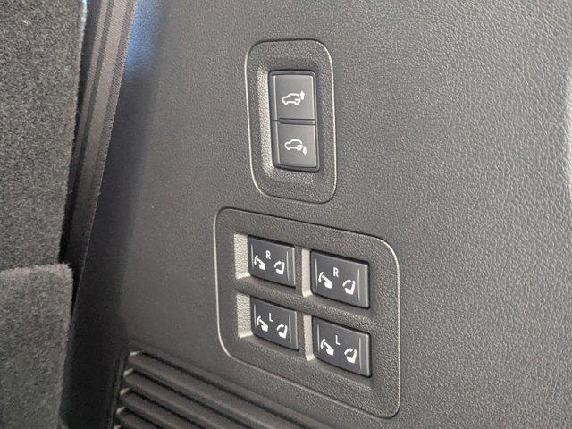 new 2026 INFINITI QX80 car, priced at $106,525