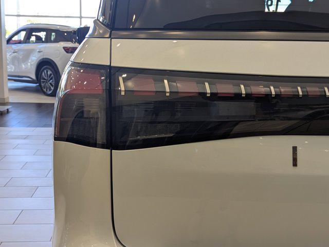 new 2026 INFINITI QX80 car, priced at $106,525