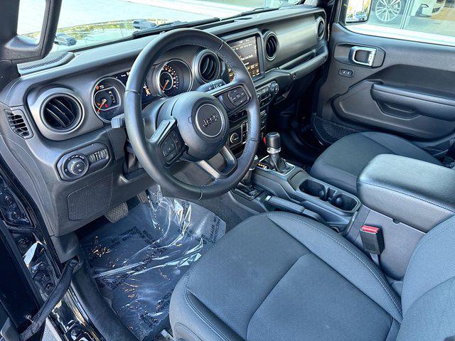 used 2022 Jeep Gladiator car, priced at $33,498