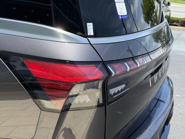 new 2025 INFINITI QX80 car, priced at $90,027