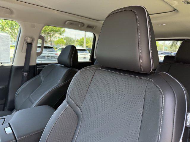 new 2025 INFINITI QX80 car, priced at $90,027