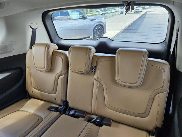new 2025 INFINITI QX80 car, priced at $93,646