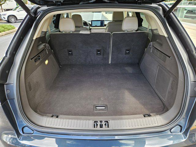 used 2021 Lincoln Nautilus car, priced at $31,798
