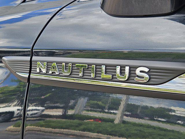used 2021 Lincoln Nautilus car, priced at $31,798