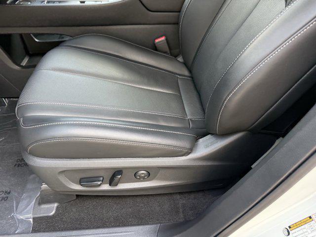 used 2025 INFINITI QX60 car, priced at $48,998