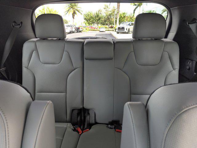 used 2024 Kia Telluride car, priced at $40,998