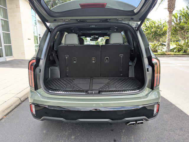 used 2024 Kia Telluride car, priced at $40,998
