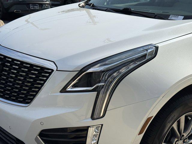 used 2021 Cadillac XT5 car, priced at $28,498