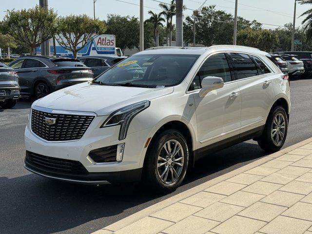 used 2021 Cadillac XT5 car, priced at $28,498
