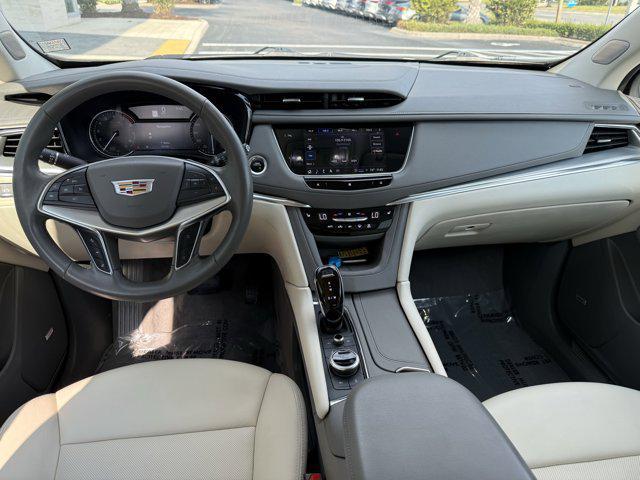 used 2021 Cadillac XT5 car, priced at $28,498