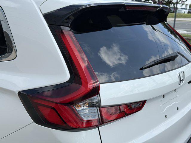 used 2025 Honda CR-V Hybrid car, priced at $36,418