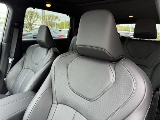 new 2025 INFINITI QX60 car, priced at $61,498