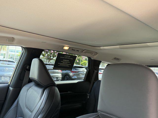 used 2025 INFINITI QX60 car, priced at $40,598