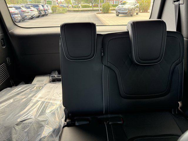 new 2025 INFINITI QX80 car, priced at $112,590
