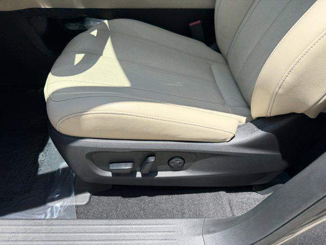 new 2025 INFINITI QX60 car, priced at $57,086