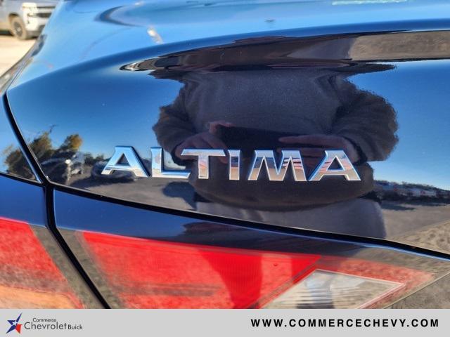 used 2022 Nissan Altima car, priced at $18,094