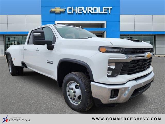 new 2025 Chevrolet Silverado 3500 car, priced at $74,096