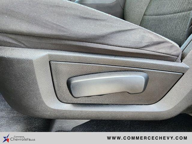 used 2022 Ram 1500 Classic car, priced at $29,028