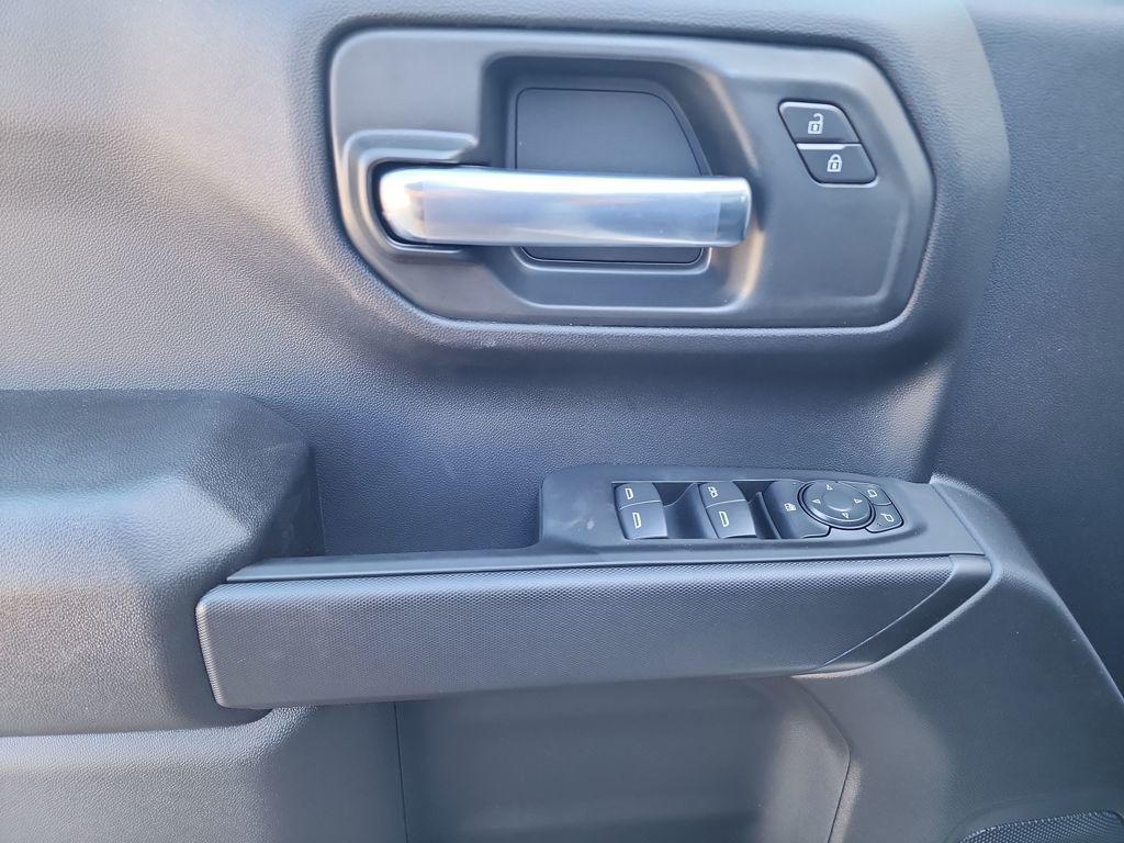 new 2026 Chevrolet Silverado 1500 car, priced at $37,255