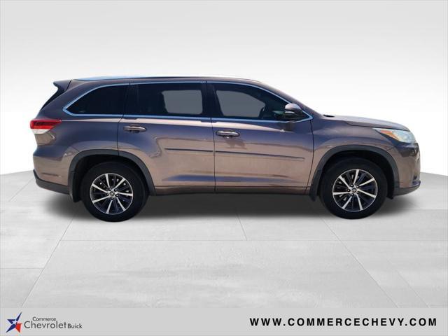 used 2017 Toyota Highlander car, priced at $19,423