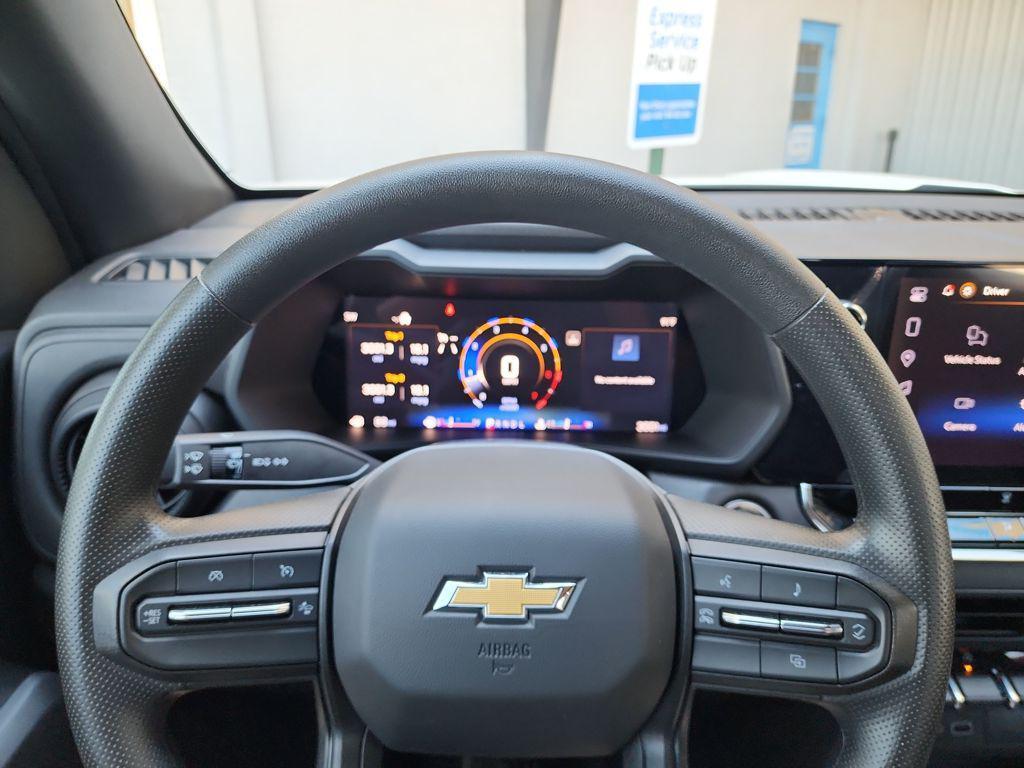 used 2025 Chevrolet Colorado car, priced at $29,999