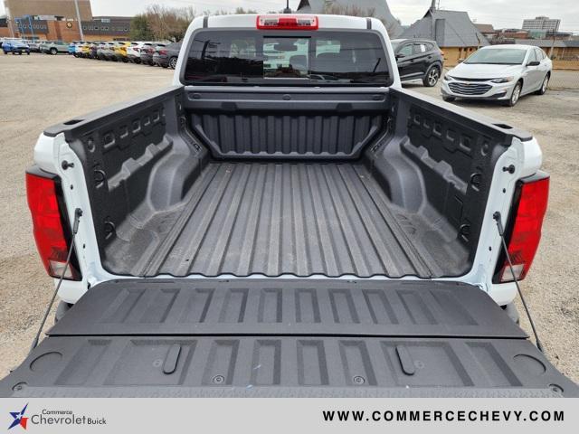 new 2025 Chevrolet Colorado car, priced at $33,305