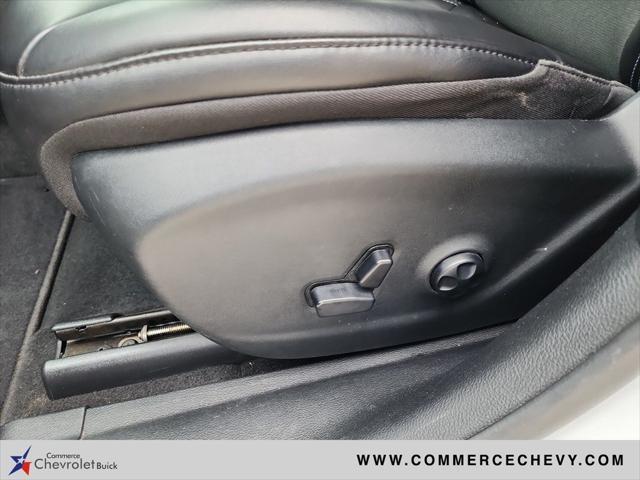 used 2019 Jeep Cherokee car, priced at $15,826