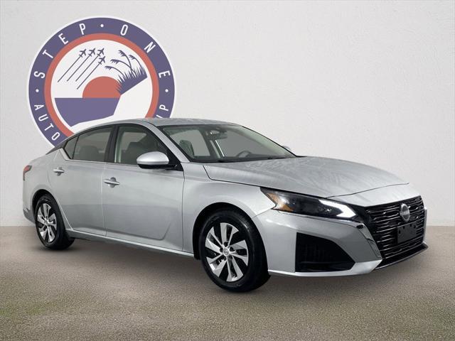 used 2023 Nissan Altima car, priced at $21,295